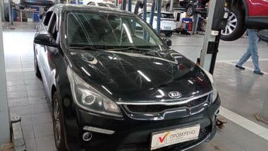 KIA Rio 2020 года, 45 677 км - вид 2