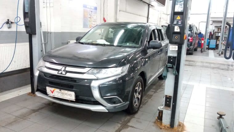 Mitsubishi Outlander 2017 года, 191 189 км | VIN 21353 - вид 1