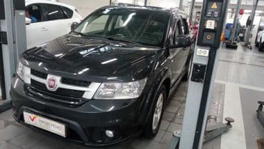 FIAT Freemont 2013 года, 113 984 км - вид 1