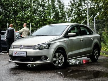 Volkswagen Polo 2011 года, 250 000 км - вид 1