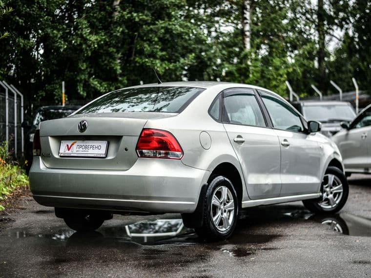 Volkswagen Polo, 2011 - вид 1