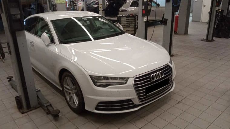 Audi A7 2014 года, 205 426 км - вид 1