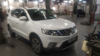 Geely Emgrand X7 2019 года, 147 586 км - вид 2