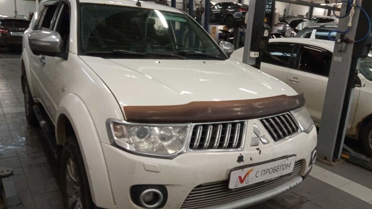 Mitsubishi Pajero Sport 2011 года, 298 211 км - вид 2