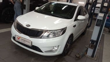 KIA Rio 2013 года, 163 269 км - вид 1