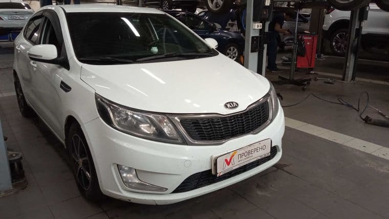 KIA Rio 2013 года, 163 269 км - вид 2