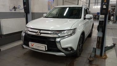 Mitsubishi Outlander 2015 года, 164 058 км | VIN 12191 - вид 1