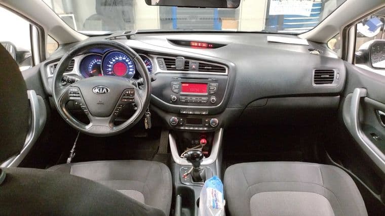 KIA Ceed, 2018 - вид 4