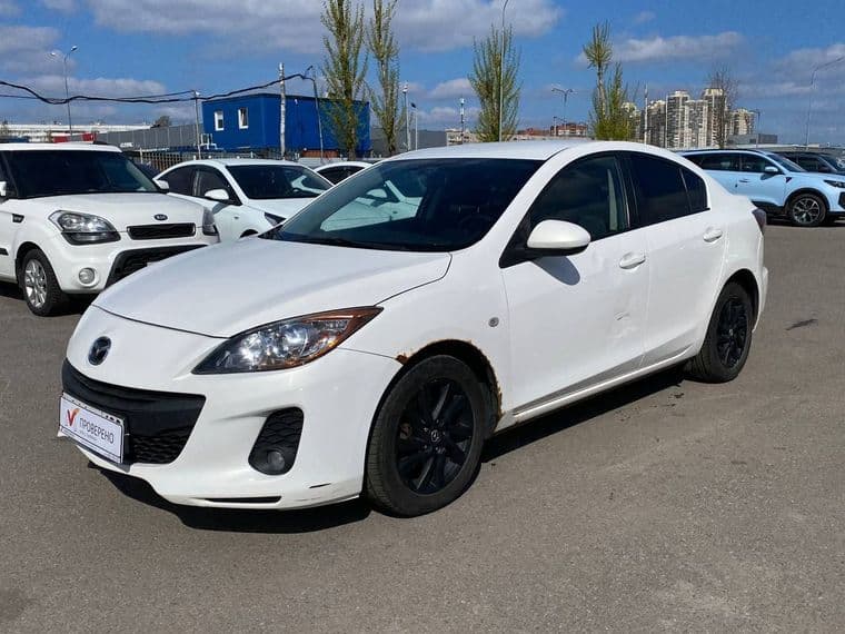 Mazda 3, 2013