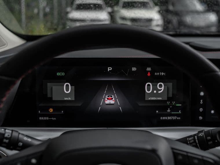 Changan UNI-T, 2021 - вид 4