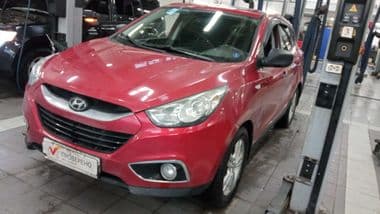 Hyundai ix35 2010 года, 217 228 км - вид 1