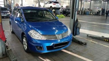 Nissan Tiida 2008 года, 114 776 км - вид 2