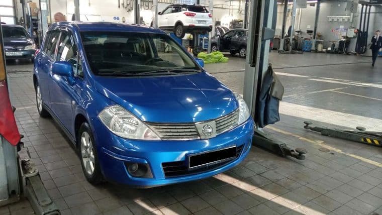 Nissan Tiida 2008 года, 114 776 км - вид 2