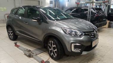 Renault Kaptur 2021 года, 56 793 км - вид 1