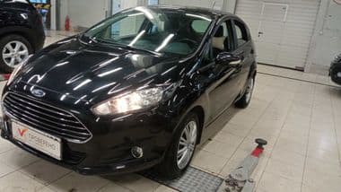 Ford Fiesta 2017 года, 54 545 км - вид 1