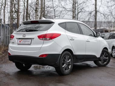 Hyundai ix35 2015 года, 147 000 км - вид 2