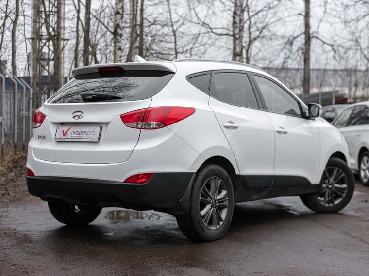 Hyundai ix35 2015 года, 147 000 км - вид 2