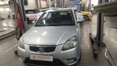 KIA Rio 2011 года, 229 519 км - вид 1