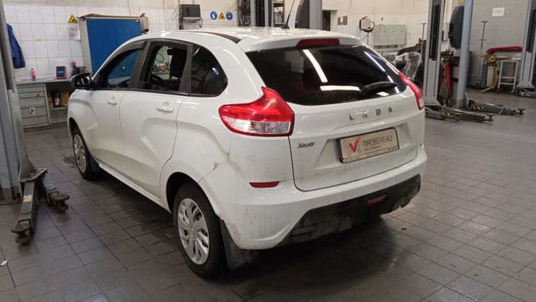 ВАЗ (LADA) XRAY Cross, 2020 - вид 3