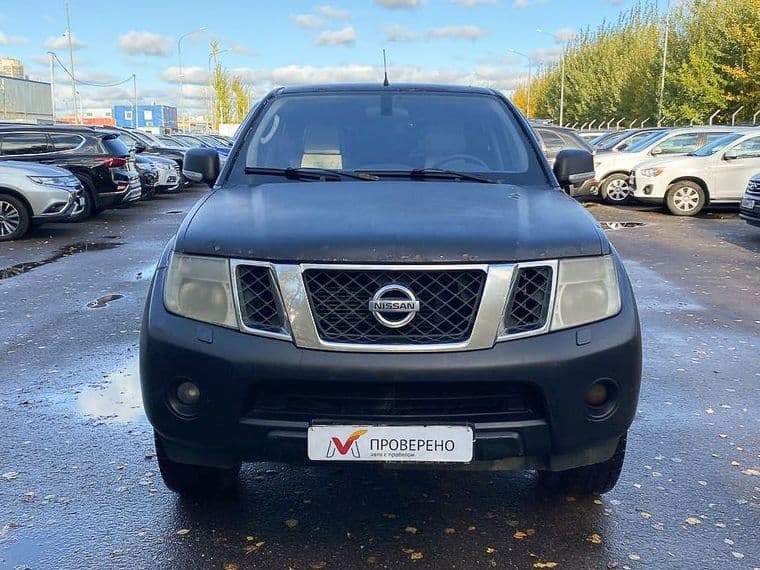 Nissan Navara, 2011 - вид 2