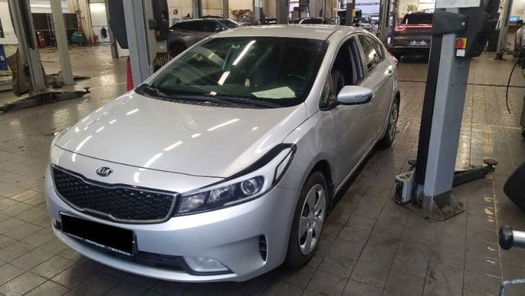 KIA Cerato 2019 года, 95 756 км - вид 1