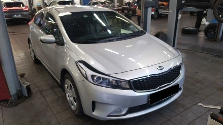 KIA Cerato 2019 года, 95 756 км - вид 2