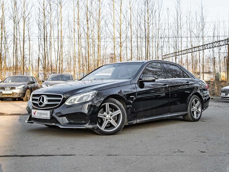 Mercedes-Benz E-класс 2015 года, 309 874 км - вид 1