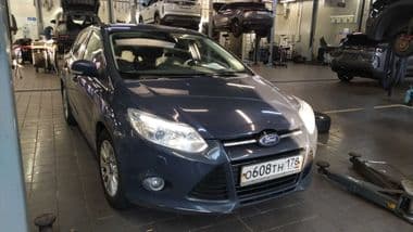 Ford Focus 2013 года, 114 124 км - вид 2