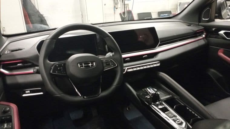 Geely Coolray, 2023 - вид 4