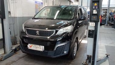 Peugeot Traveller 2018 года, 228 545 км - вид 1