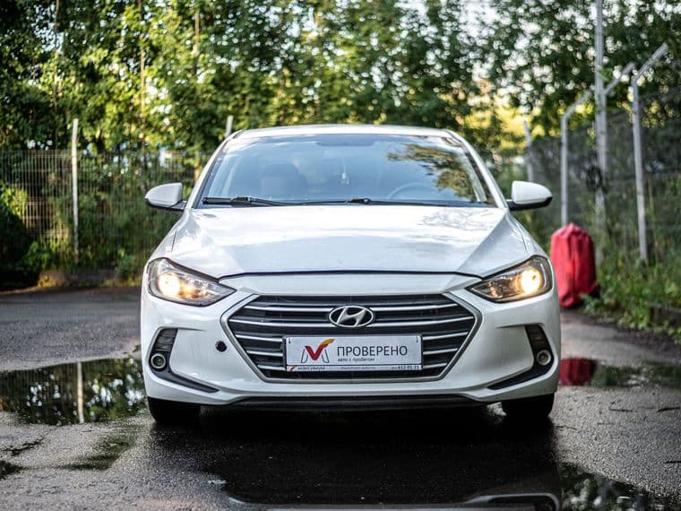 Hyundai Elantra, 2017 - вид 2