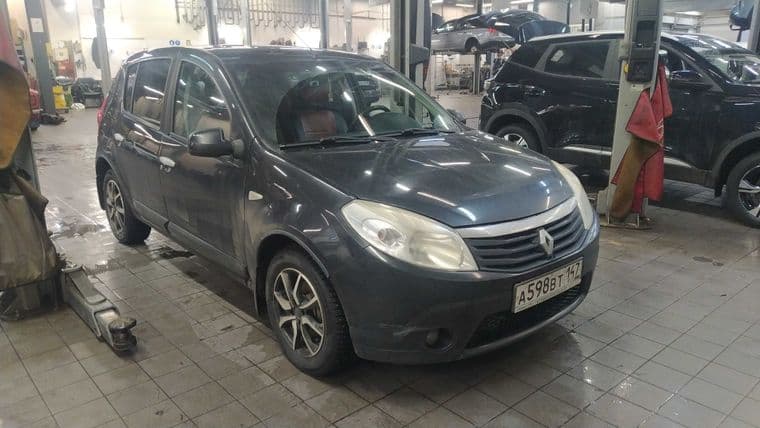 Renault Sandero 2012 года, 145 320 км - вид 2