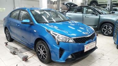 KIA Rio 2020 года, 98 351 км - вид 1