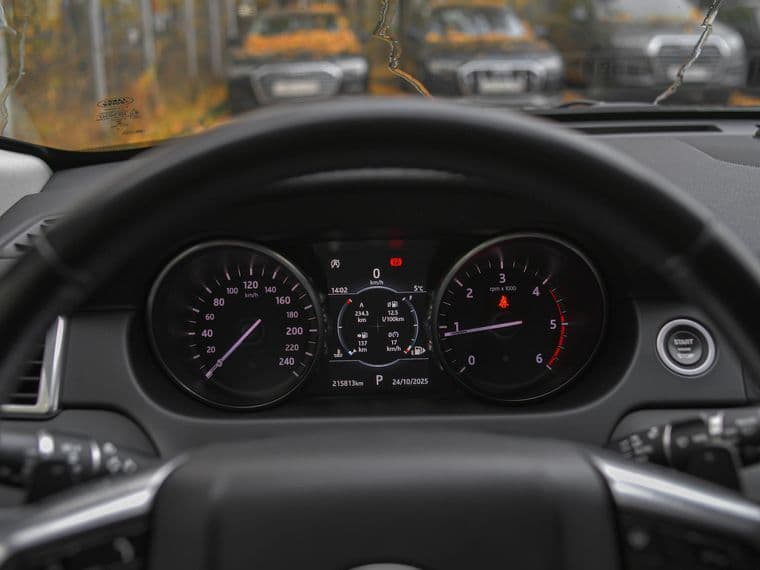 Land Rover Discovery Sport, 2017 - вид 4