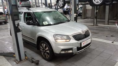 Skoda Yeti 2015 года, 152 985 км - вид 2