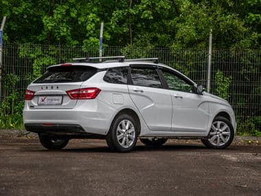 ВАЗ (LADA) Vesta 2022 года, 77 229 км - вид 2