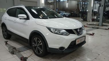 Nissan Qashqai 2017 года, 134 000 км - вид 2
