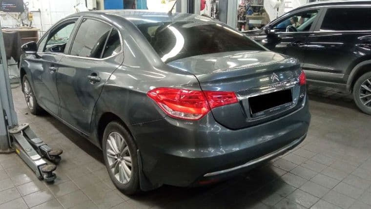 Citroen C4, 2018 - вид 3