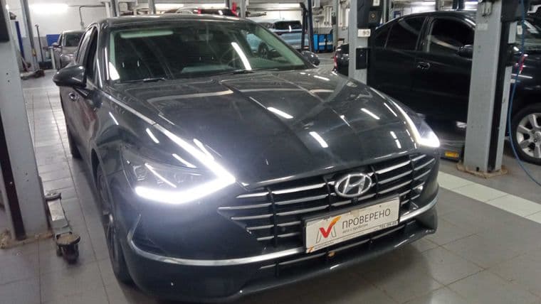 Hyundai Sonata 2021 года, 97 595 км - вид 2