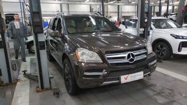 Mercedes-Benz GL-класс 2011 года, 236 320 км - вид 2