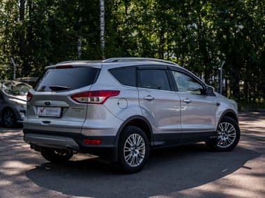 Ford Kuga 2015 года, 133 189 км - вид 2