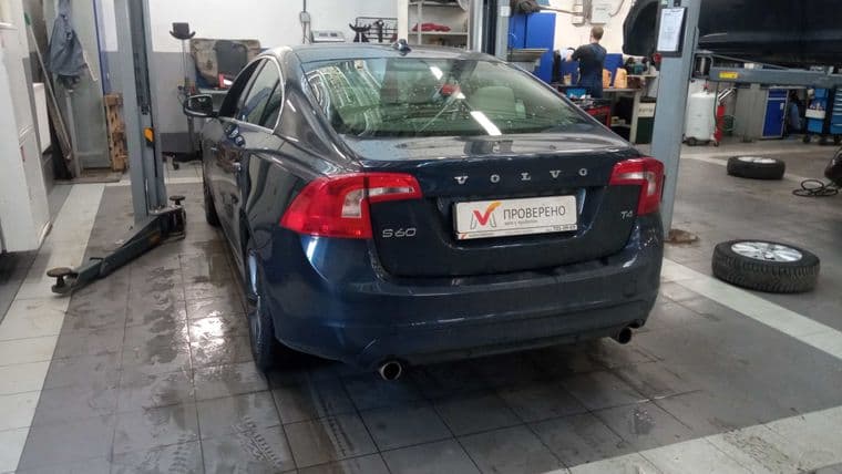 Volvo S60, 2014 - вид 3