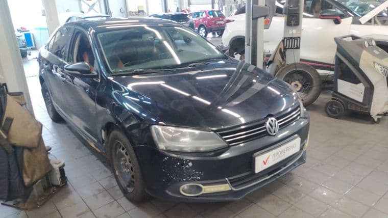 Volkswagen Jetta, 2012 - вид 1