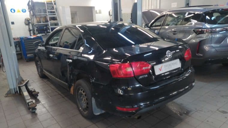 Volkswagen Jetta, 2012 - вид 3