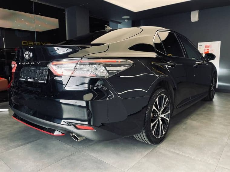 Toyota Camry, 2020 - вид 4