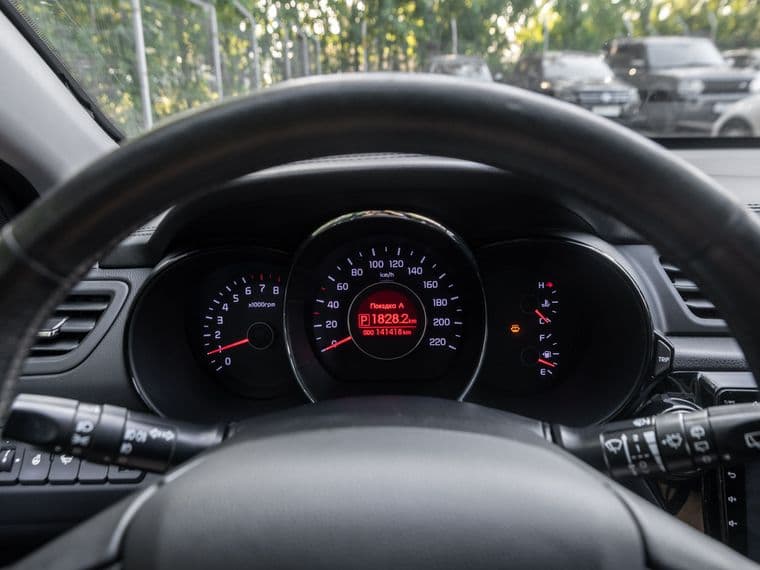 KIA Rio, 2013 - вид 4