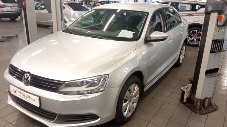 Volkswagen Jetta, 2013
