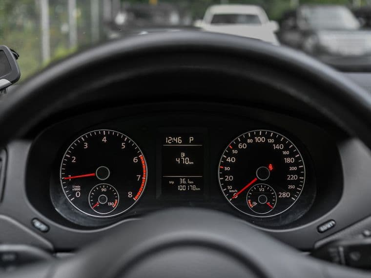 Volkswagen Jetta, 2013 - вид 4