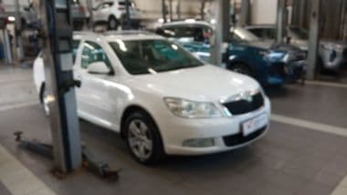 Skoda Octavia 2012 года, 226 645 км - вид 2