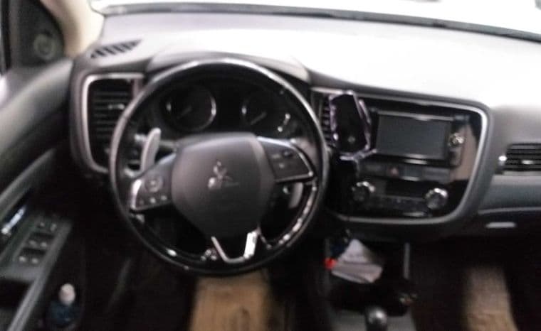 Mitsubishi Outlander, 2016 - вид 4